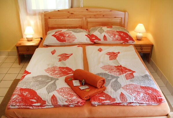 Family Triple Room, Microwave