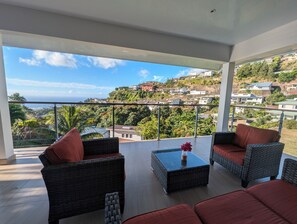 Property grounds - Manapiti on the hill, in luxury residence Pamatai Hills, close to airport (Faaa)