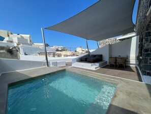 Cave two-bedroom Suite with jacuzzi | View from room - Victoria Caves (Santorini)
