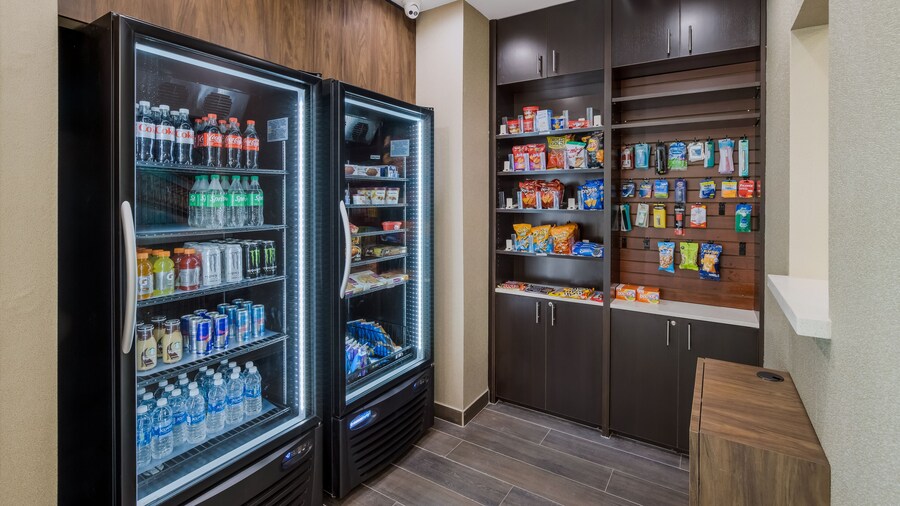 Hawthorn Extended Stay by Wyndham Sulphur (Lake Charles)