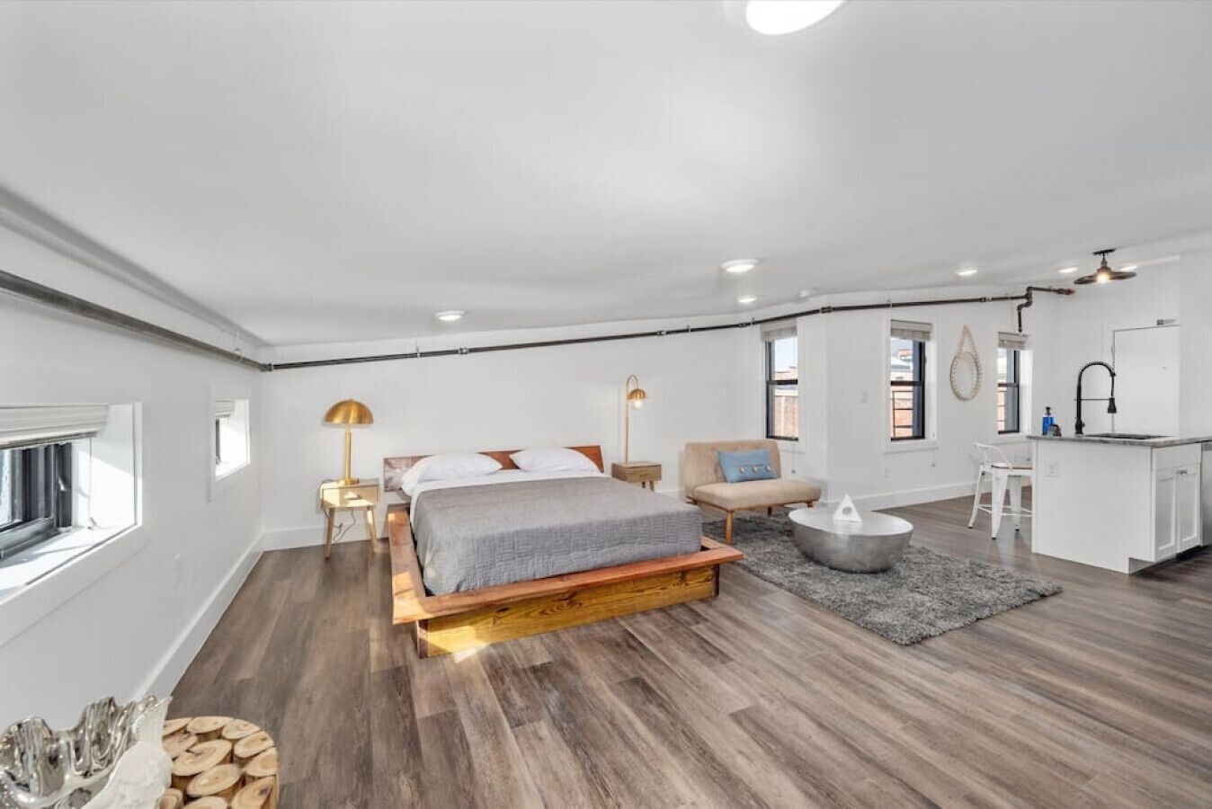 1 bedroom, desk, iron/ironing board, free WiFi