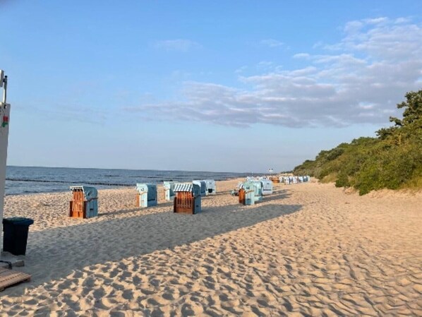 Beach - Beautiful apartment with balcony near the beach, up to 4 pers, ideal for families (Ostseebad Boltenhagen)