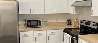 Stylish Rancher| Pet-Friendly | Minutes to WEC