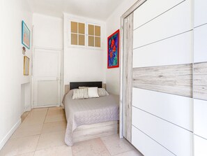 1 Schlafzimmer, Bügeleisen/Bügelbrett, WLAN
