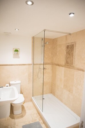 Towels - Spacious apartment in Whitby, west cliff (Whitby)