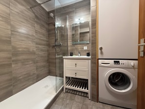 Doccia, asciugacapelli