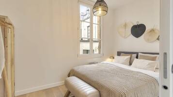 1 bedroom, WiFi, bed sheets
