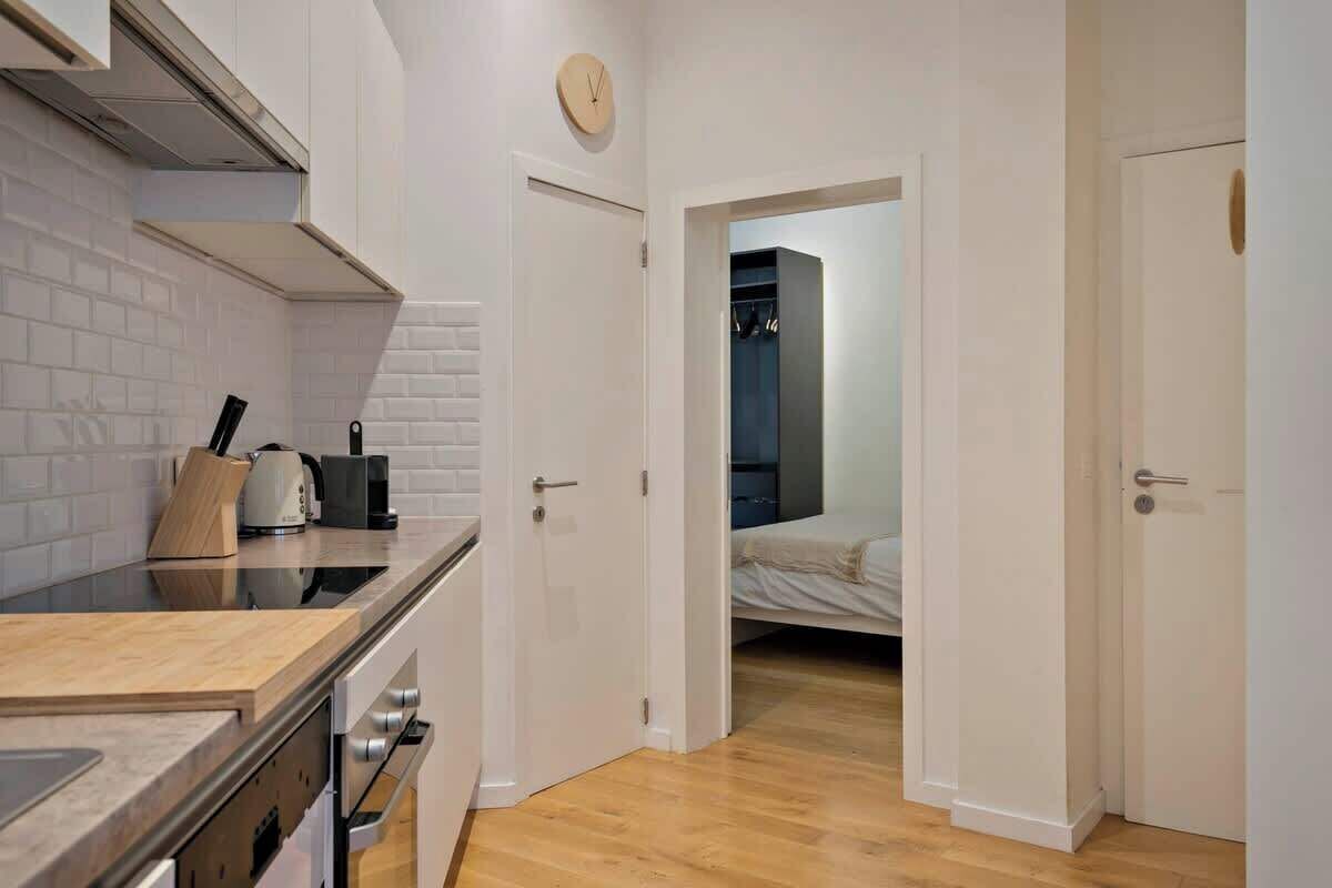 Kühlschrank, Ofen, Herdplatte, Geschirrspüler