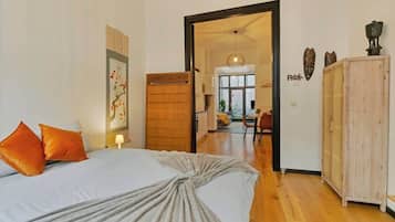 2 slaapkamers, reisbedje, wifi, beddengoed