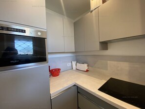 Oppvaskmaskin og kaffetrakter/tekoker