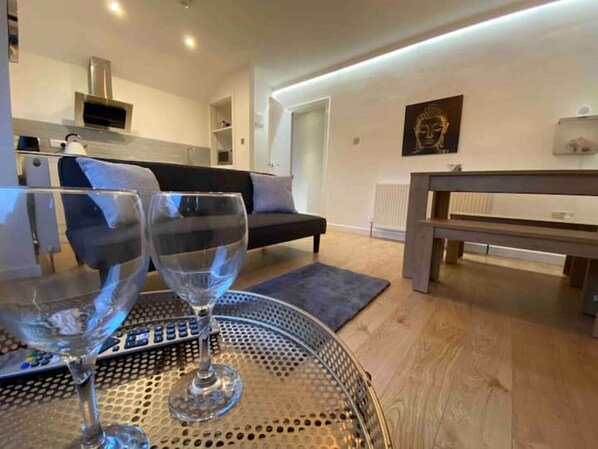 Fernseher, Netflix, Streaming-Dienste