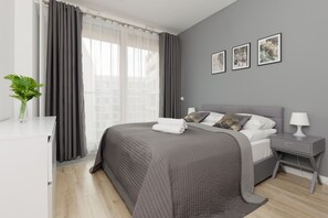 1 bedroom, iron/ironing board, WiFi, bed sheets - Kolejowa 43 | Elegant flat | Parking (Warszawa)