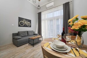 تلفزيون، مكتب