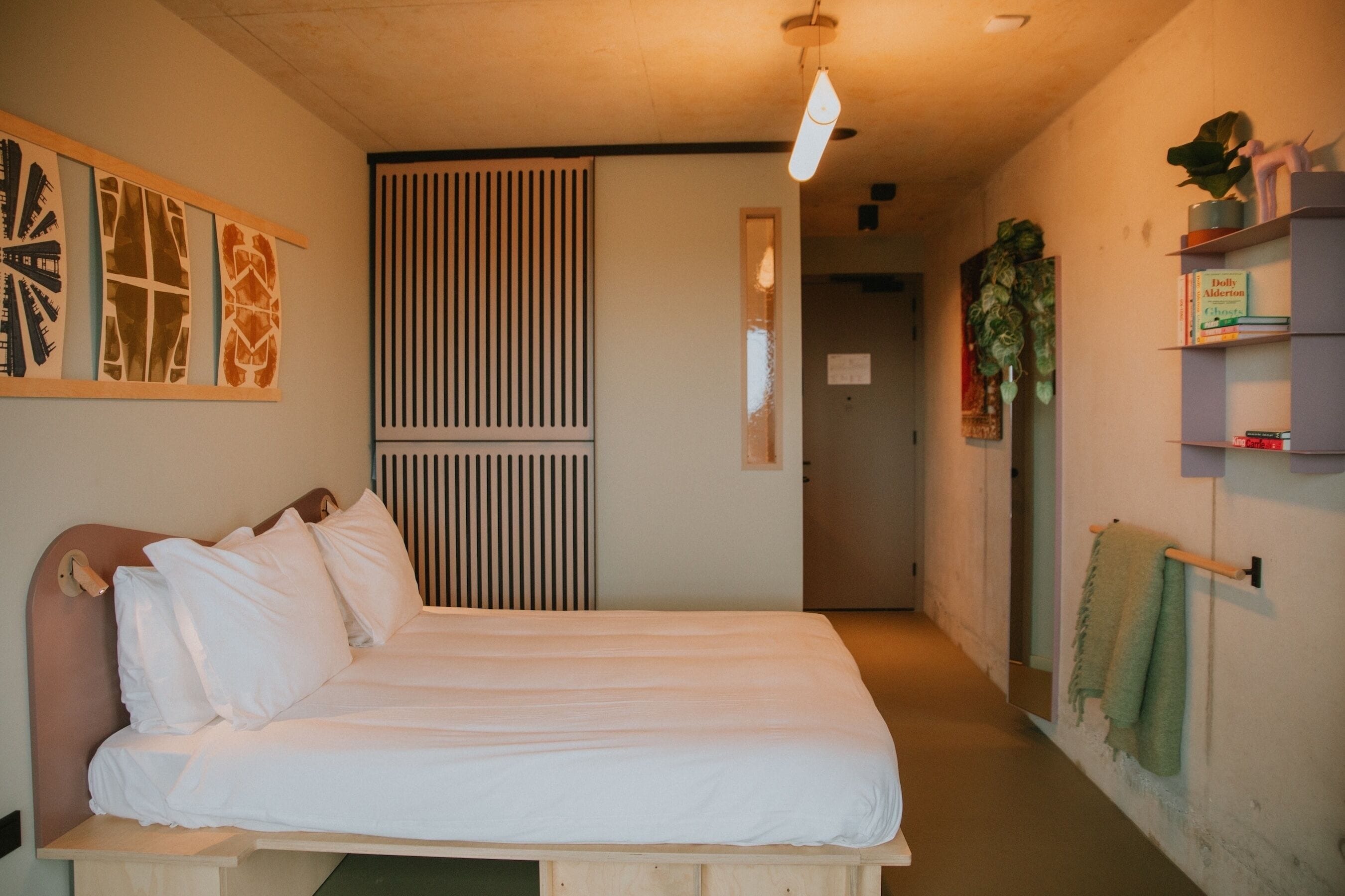 Habitación Deluxe | Caja fuerte, escritorio, espacio para trabajar con un portátil