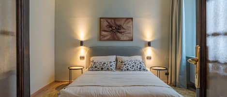 1 bedroom, iron/ironing board, Internet, bed sheets