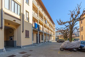 Esterni