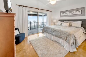 3 bedrooms, Internet