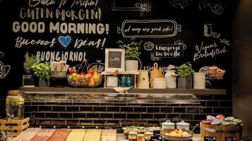 Tägliches Frühstücksbuffet gegen Gebühr
