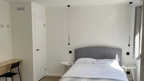 1 bedroom, travel crib, WiFi (free), bed sheets