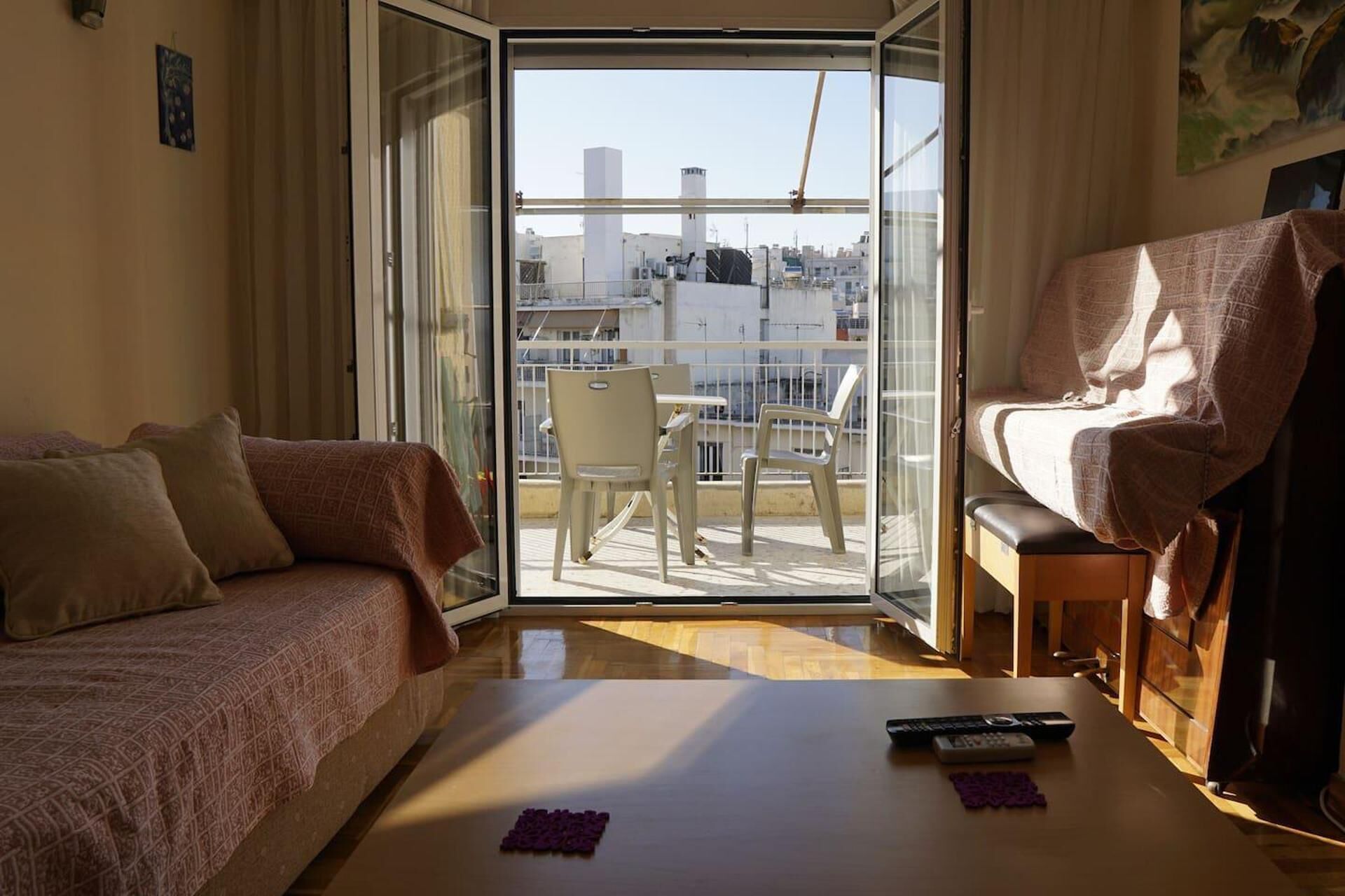 Apartment, Multiple Beds | Living area