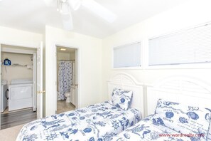 4 chambres, fer et planche à repasser, Wi-Fi gratuit