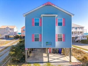 Exterior - Sea-Sun's Greetings! Steps to the beach! Private Pool!  Pet Friendly! (Surf City)