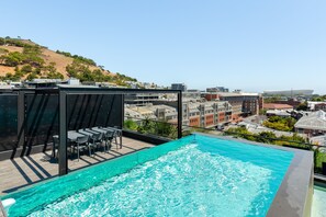 Outdoor pool - The Signature 603 (Cape Town)