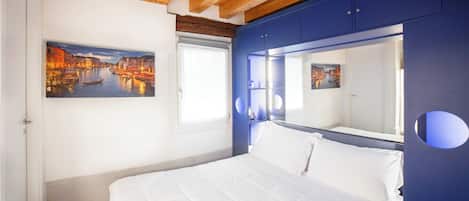 Departamento | 1 habitación, sábanas de algodón egipcio y ropa de cama de alta calidad