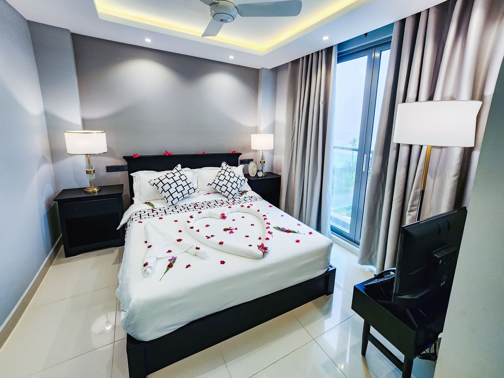 Chambre Double, 1 lit double, non-fumeurs | Literie de qualité supérieure, couette en duvet d'oie, minibar