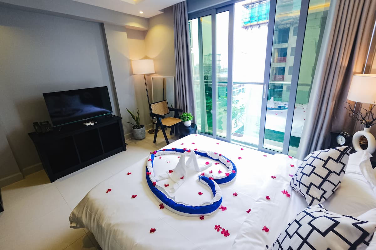 Ropa de cama de alta calidad, edredón y minibar