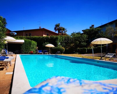 ALBERGO B&B TENESI