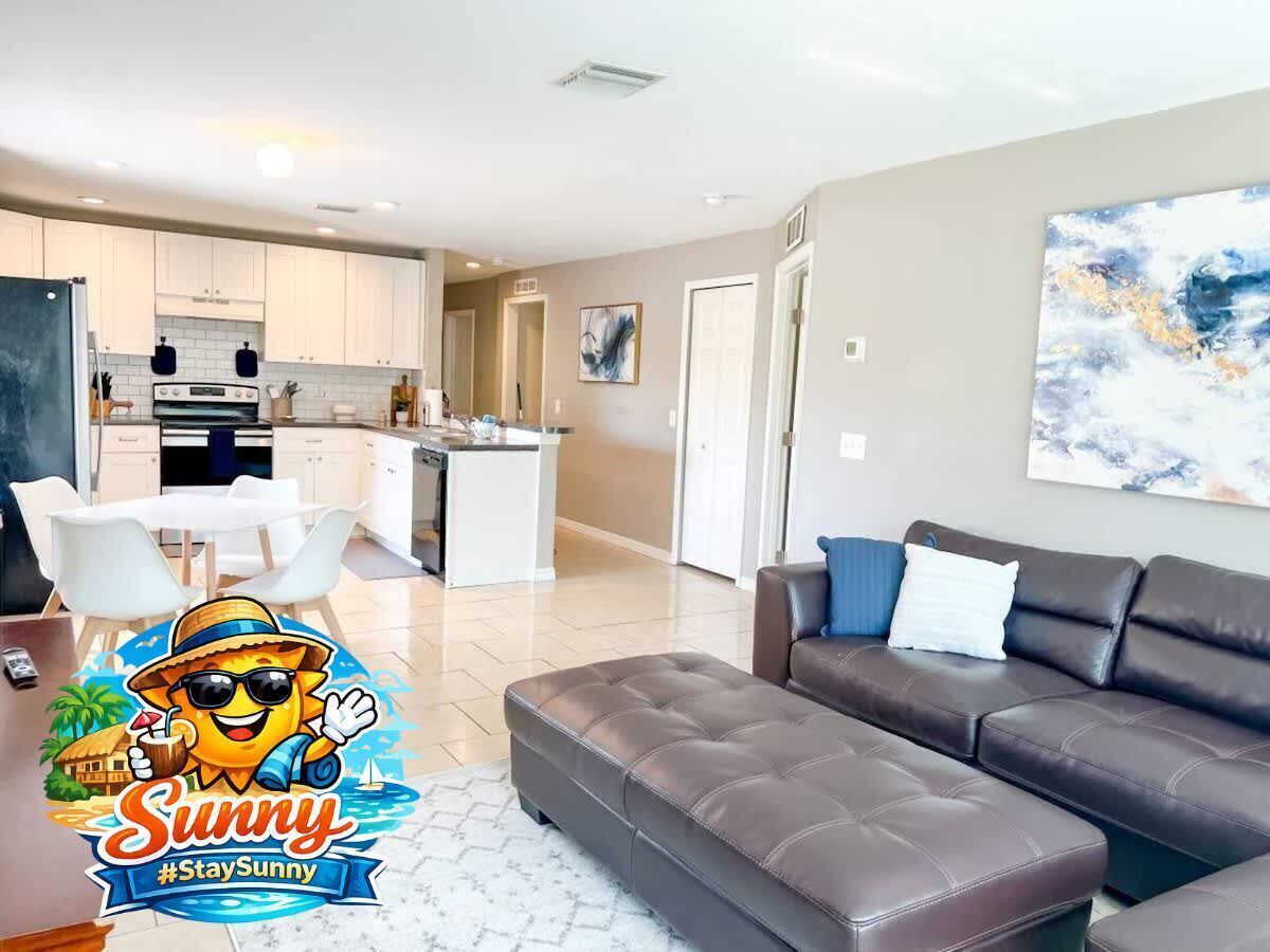 TV, Hulu, streaming services, offices