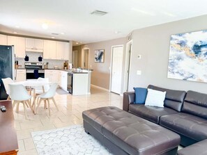 TV, Hulu, streaming services, offices