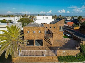 Front of property - Ocean Vibes (Cape Town)
