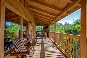 Property grounds - Great location! Hot Tub Resort Pool Arcade, Outdoor Firepit, Free Attractions (Pigeon Forge)