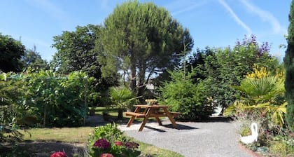 propriété à la campagne à 1km du lac pour baignade