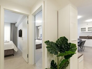 2 soverom, strykejern/-brett, wi-fi og sengetøy