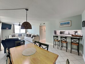 Smart TV - Gulf Side Condo with Gulf View and Resort Amenities (Gulf Shores)