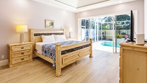 Rumah Comfort, 4 kamar tidur, dapur, pemandangan kolam renang