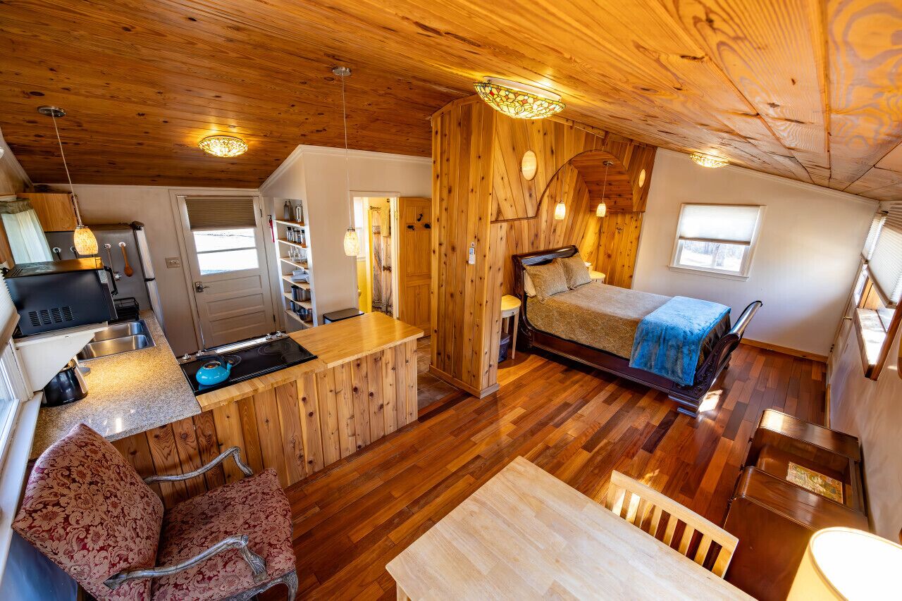 1 chambre, bureau, fer et planche à repasser, Wi-Fi gratuit