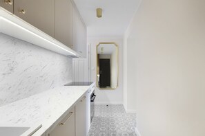 Deluxe Apartment | Living area | Flat-screen TV - Elite Apartments Old Town Podwale  (Gdansk)