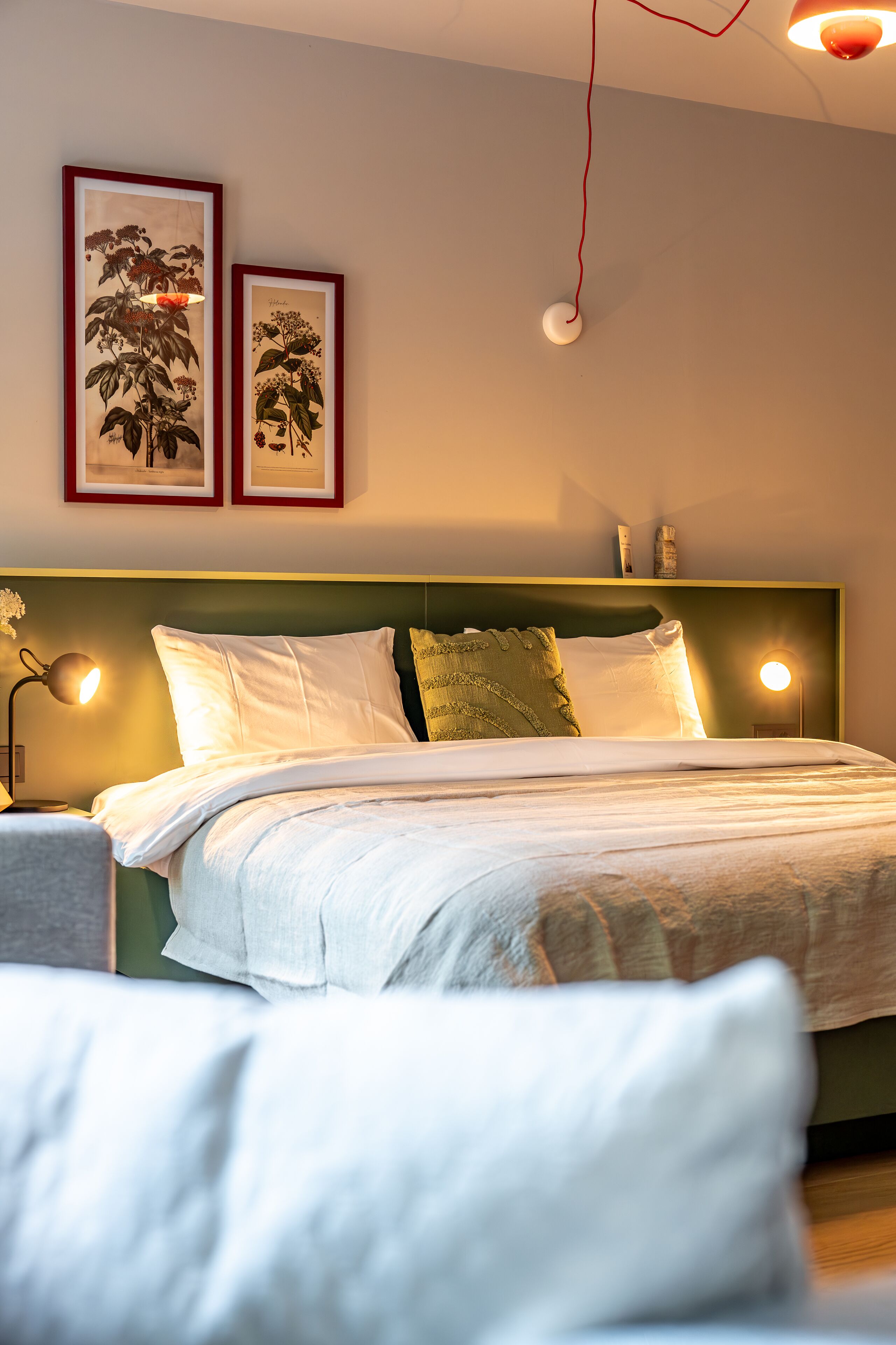 Habitación doble superior | Ropa de cama de alta calidad, insonorización y wifi gratis 