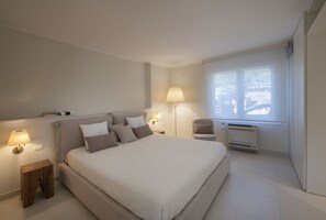 4 Schlafzimmer, Zimmersafe, Bügeleisen/Bügelbrett, kostenloses WLAN