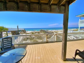 Terrace/patio - Beachfront in Gulf Shores (Gulf Shores)