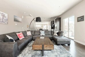 TV, fireplace - Center of LoHi | Roof Deck | Walk Everywhere (Denver)