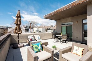 Unclassified image, 3 of 28, button - Center of LoHi | Roof Deck | Walk LoHi & Downtown (Denver)
