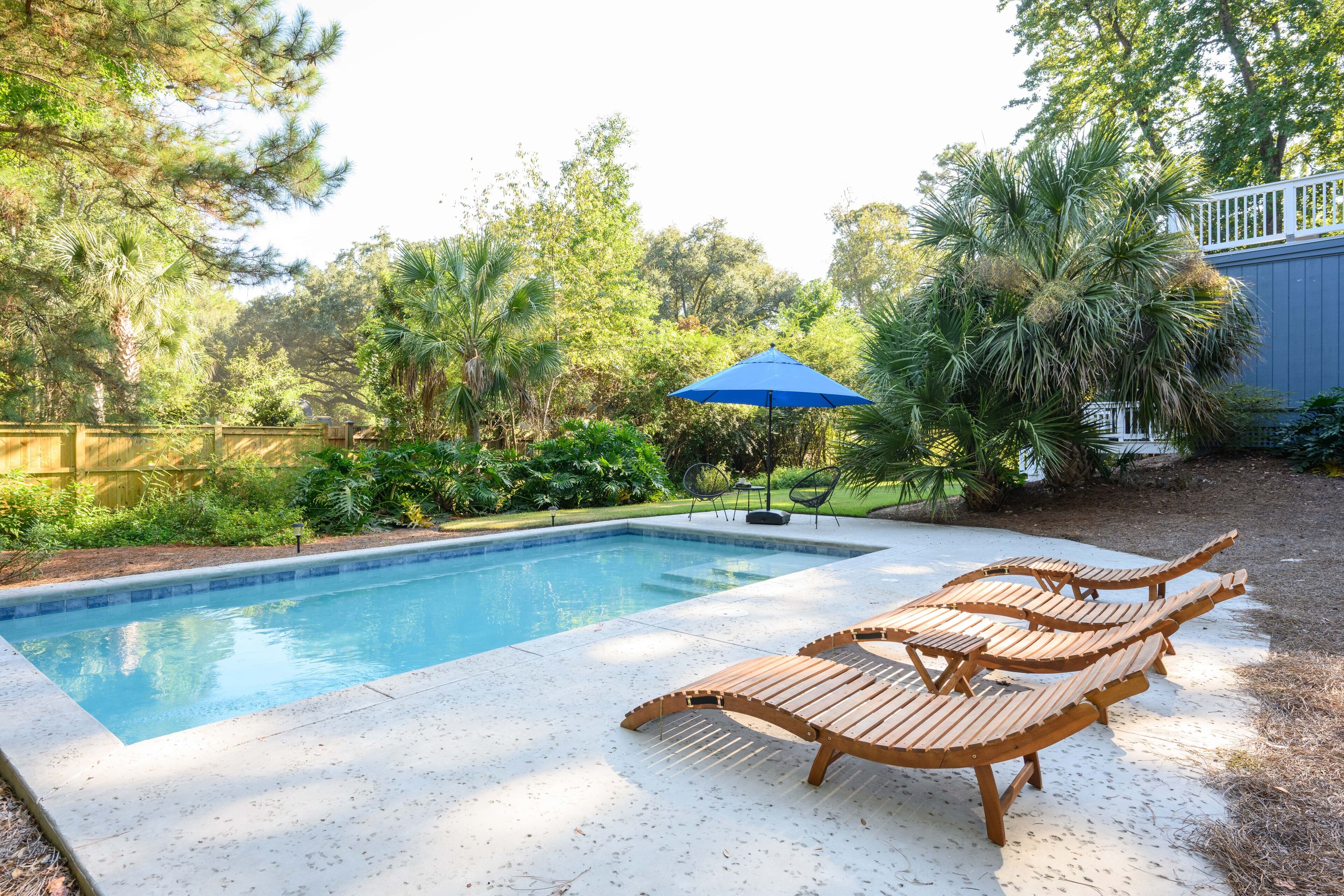 室外泳池、暖水池