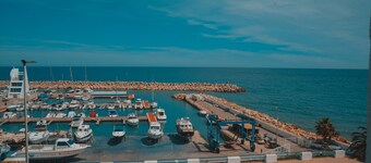 1st Line of PLAYA LAS FUENTES Luxury Apartment PP1 Pet