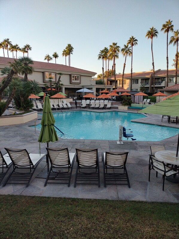 Outdoor pool, a heated pool