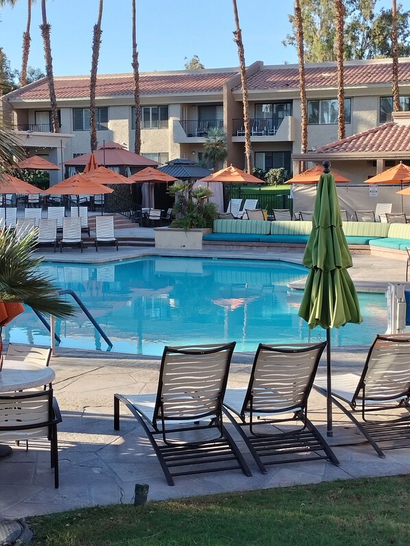 Outdoor pool, a heated pool - Hyatt Vacation Club (Welk) Villa available during 2nd Coachella Weekend (Cathedral City)